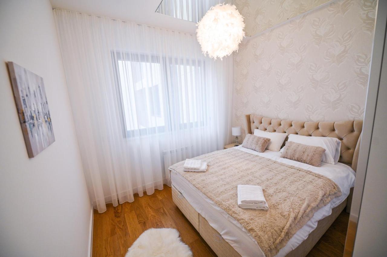 באניה לוקה Apartman City Charm מראה חיצוני תמונה